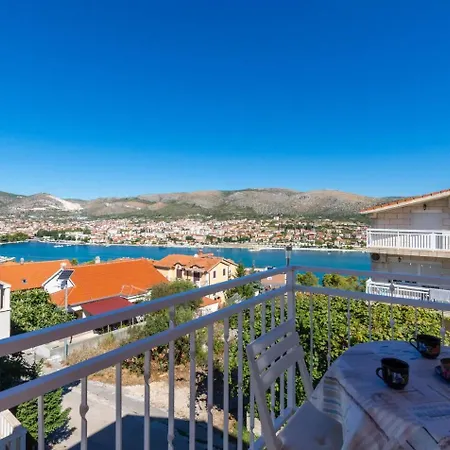 Mare Apartment